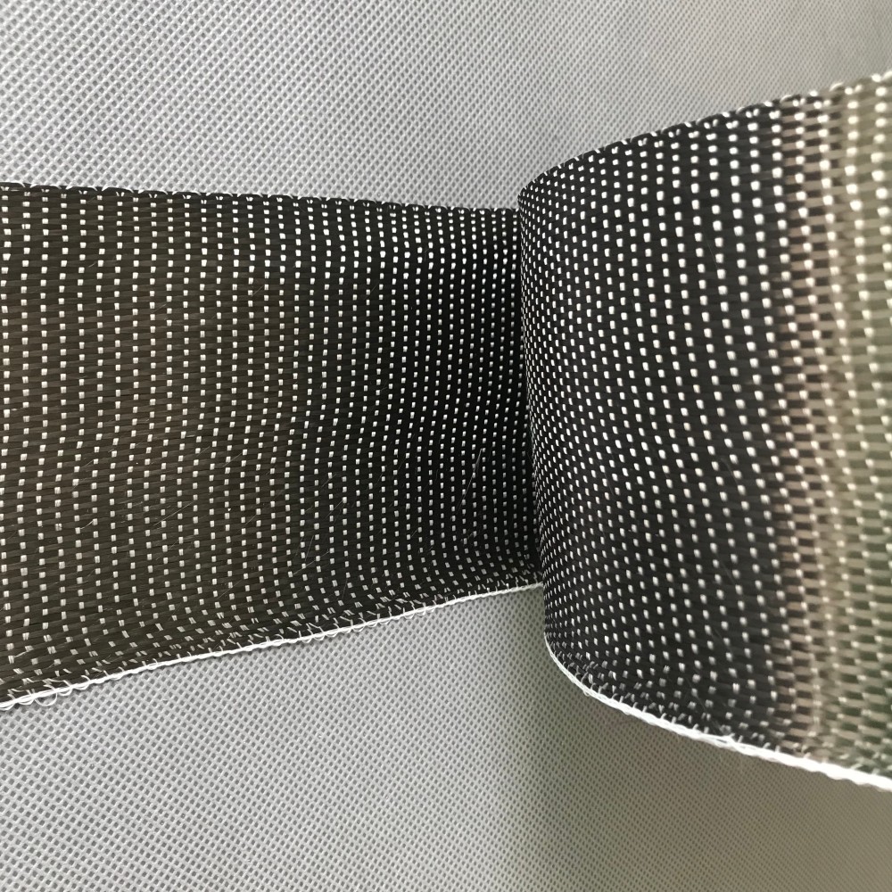 carbon tape with fiberglass yarn