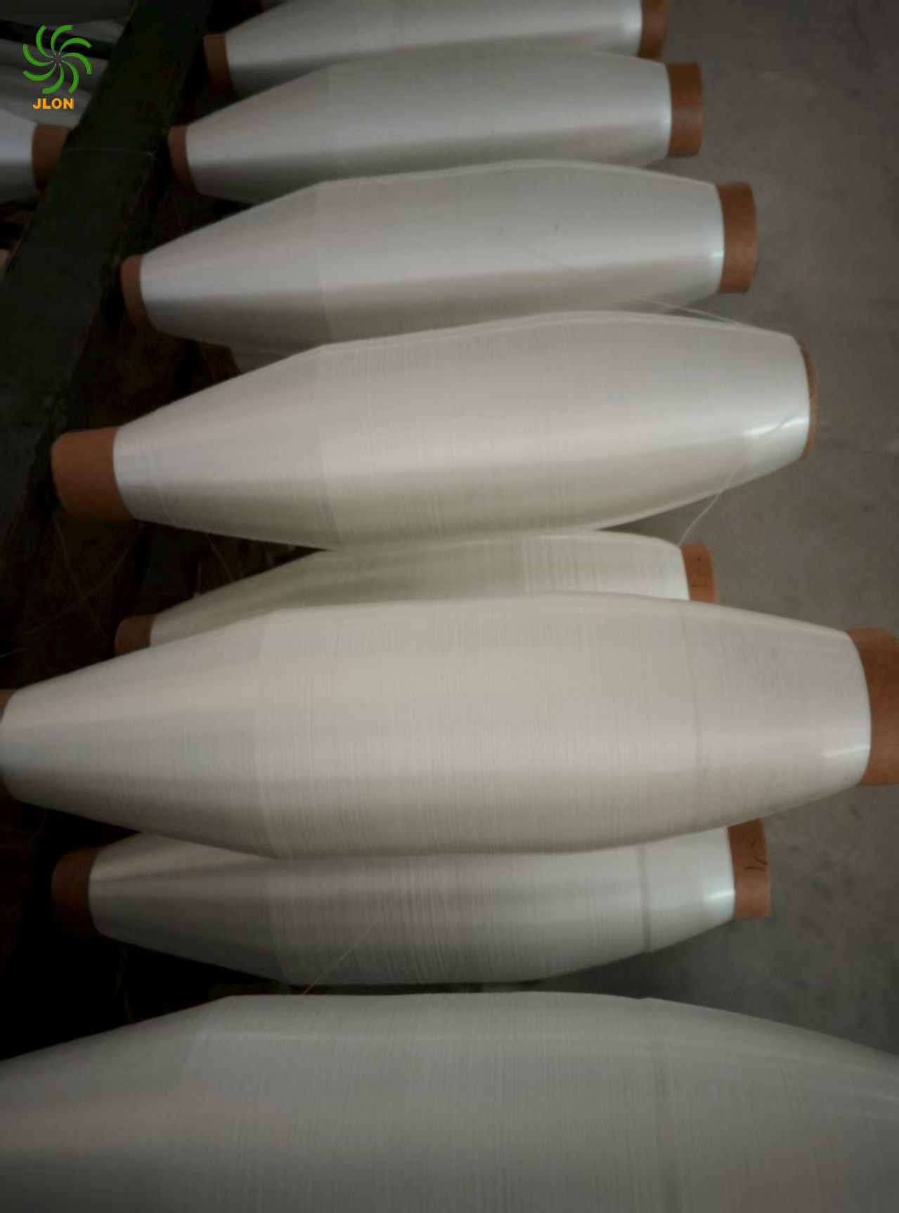 D450 1-0 fiberglass yarn (3)